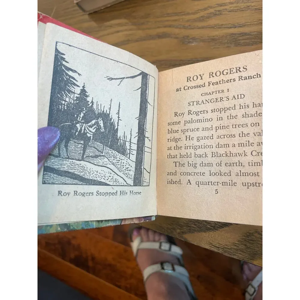 1945 Roy Rogers at Crossed Feathers Ranch Better Little Book #1494 Whitman